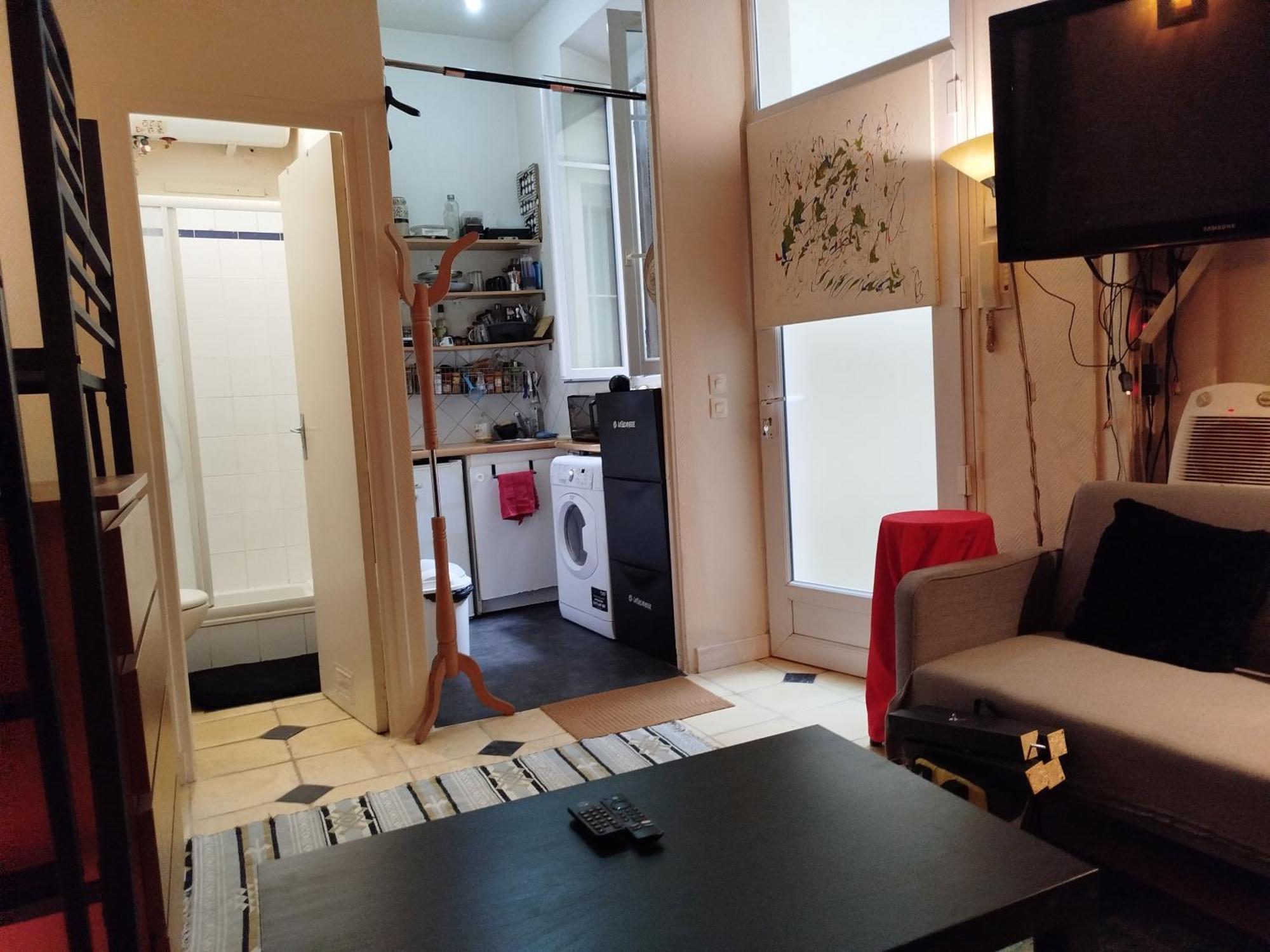 Studio Sympa Meuble Et Equipe Paris Nation. Exterior foto